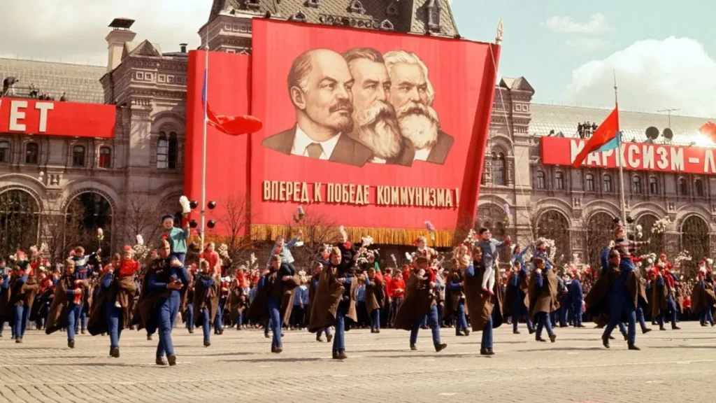 Kenapa Uni Soviet Bubar