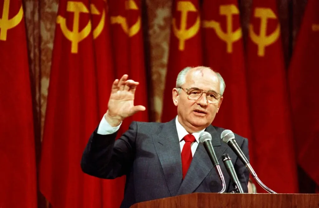 Mikhail Gorbachev, Pemimpin Uni Soviet terakhir.